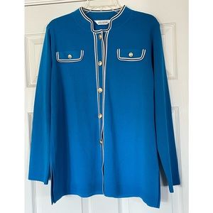 Exclusively Misook Blue jacket, Size Large
